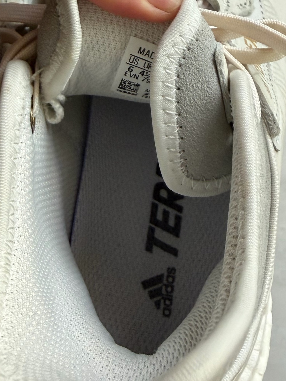 Adidas Terrex Free Hyperblue Mid Boost Hiking Shoes Cream Womens 6 - Picture 6 of 7